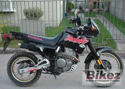 1990 Honda NX 650 Dominator photo